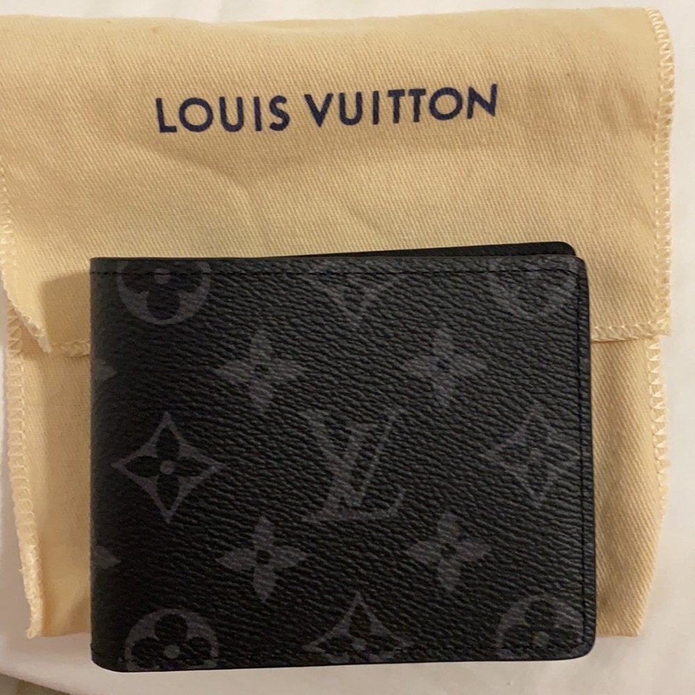 SOLD OUT/ LIMITED EDITION Monogram eclipse wallet